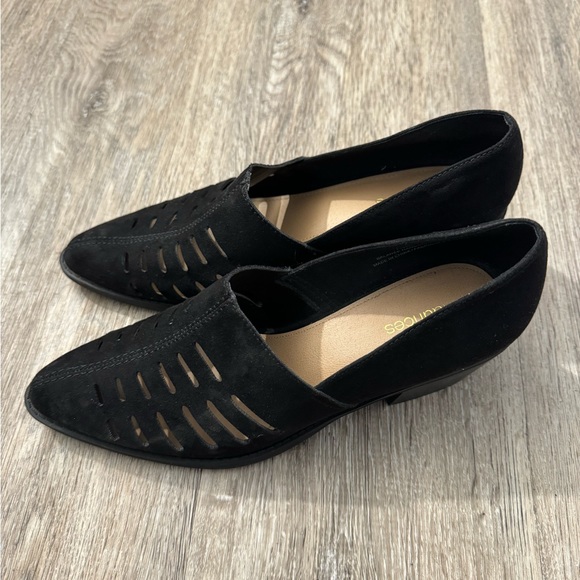 Maurice’s heels size 8M - Picture 2 of 4